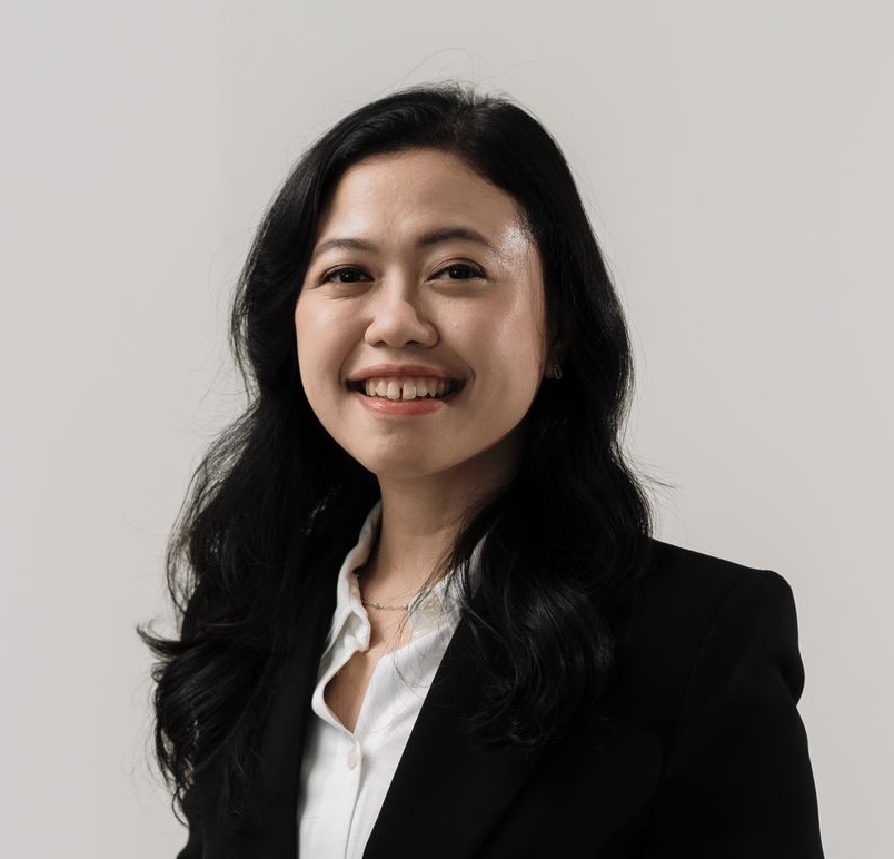 Patricia	 Lumbangaol	